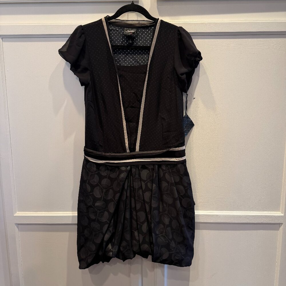 Kinder Aggugini Macy’s Limited Edition 2011 Black Bubble Hem Mixed Print Sz 4